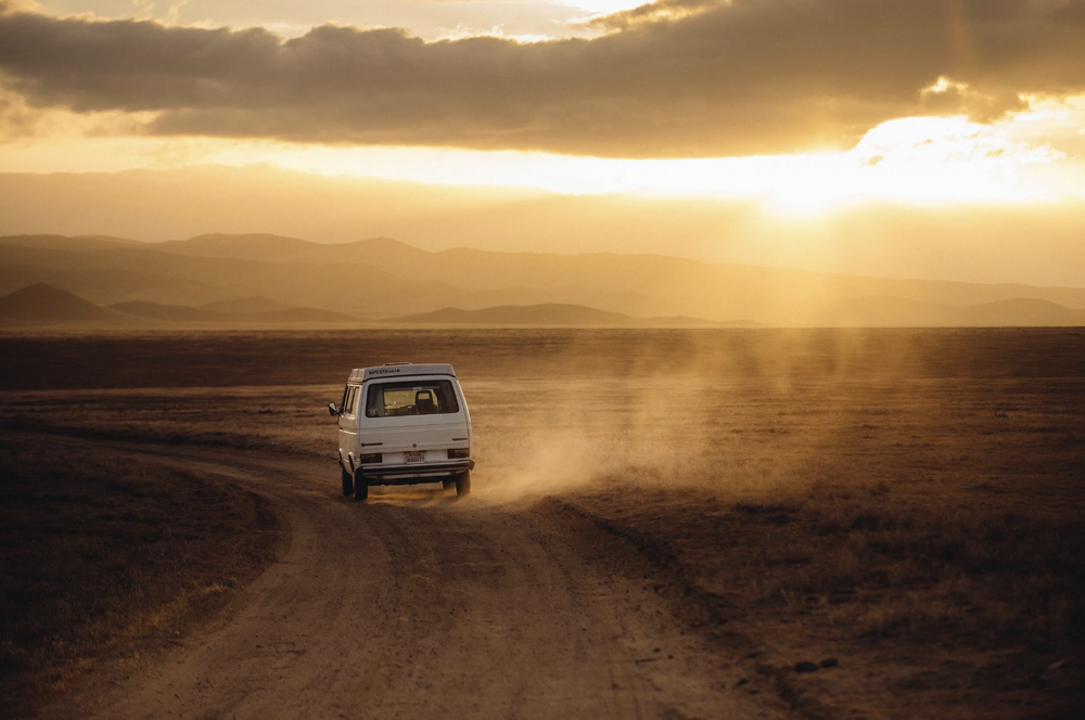 The Caravan — Feature